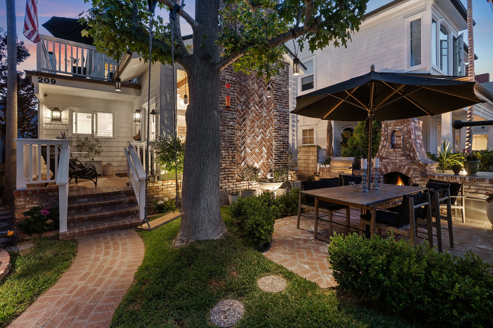 209  Diamond Ave.