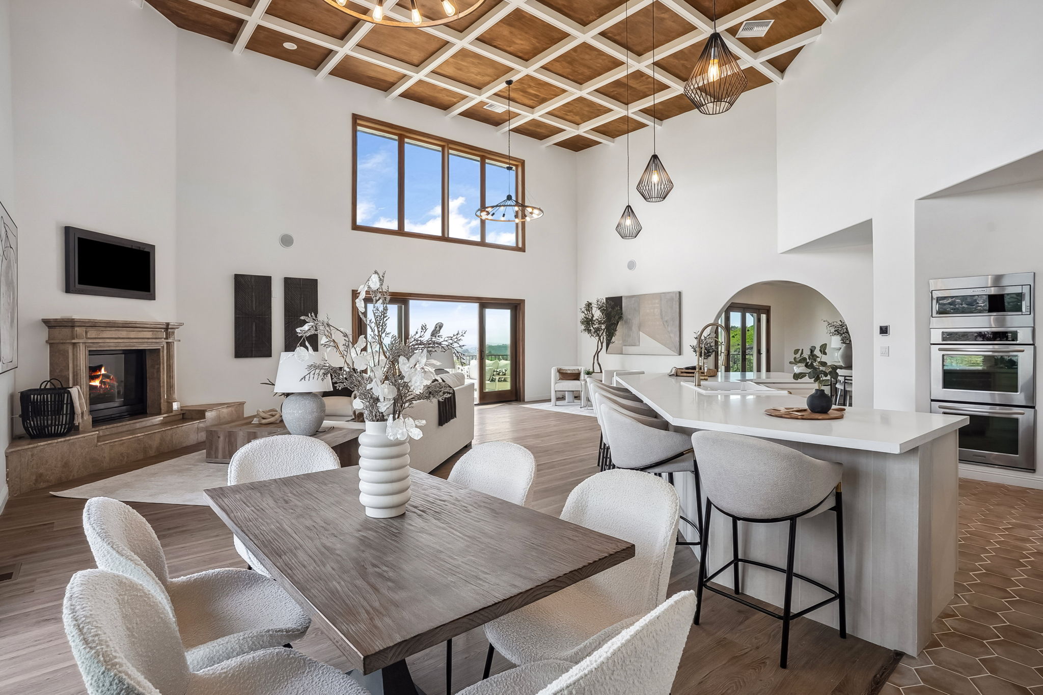 4385  Rainbow Vista Dr.