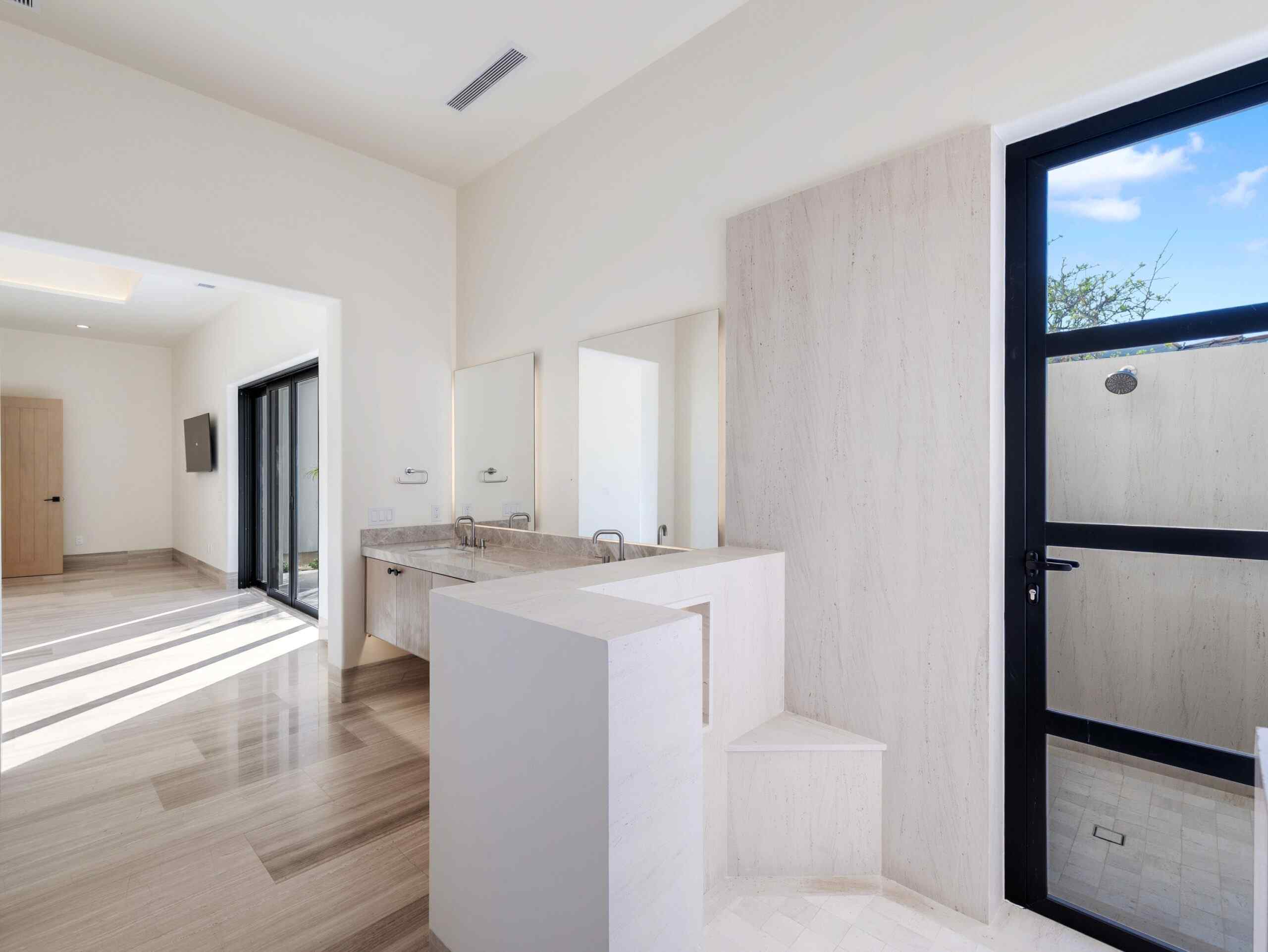 29  Sunset Hill Estates, Diamante