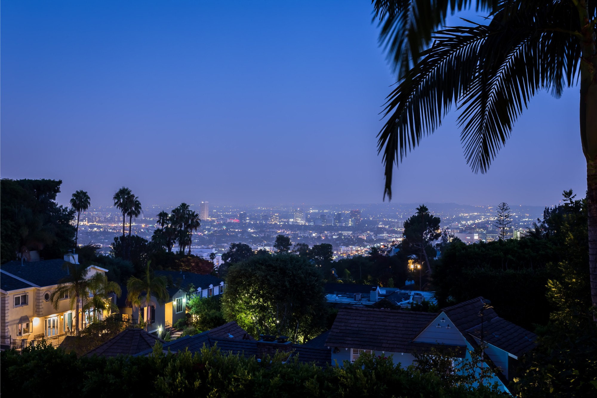 1490 Sunset Plaza Dr.
