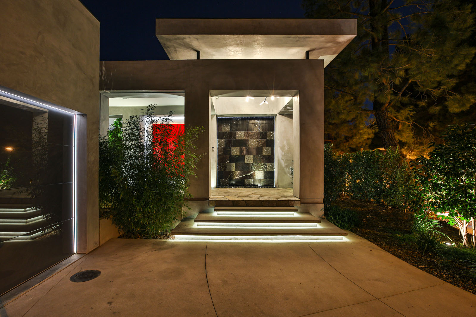 1975  Loma Vista Dr