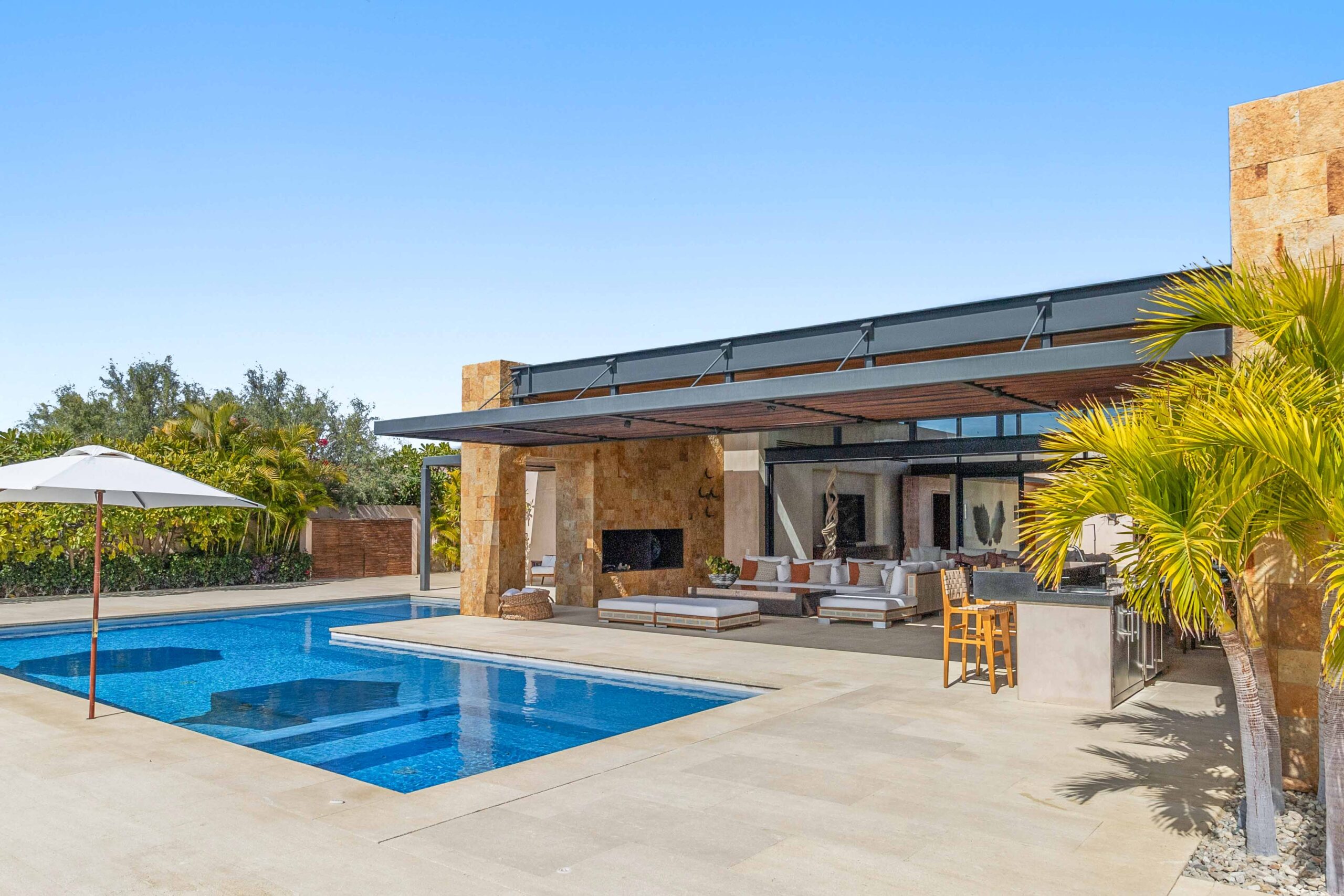 10  The Enclave, Zadun Residences
