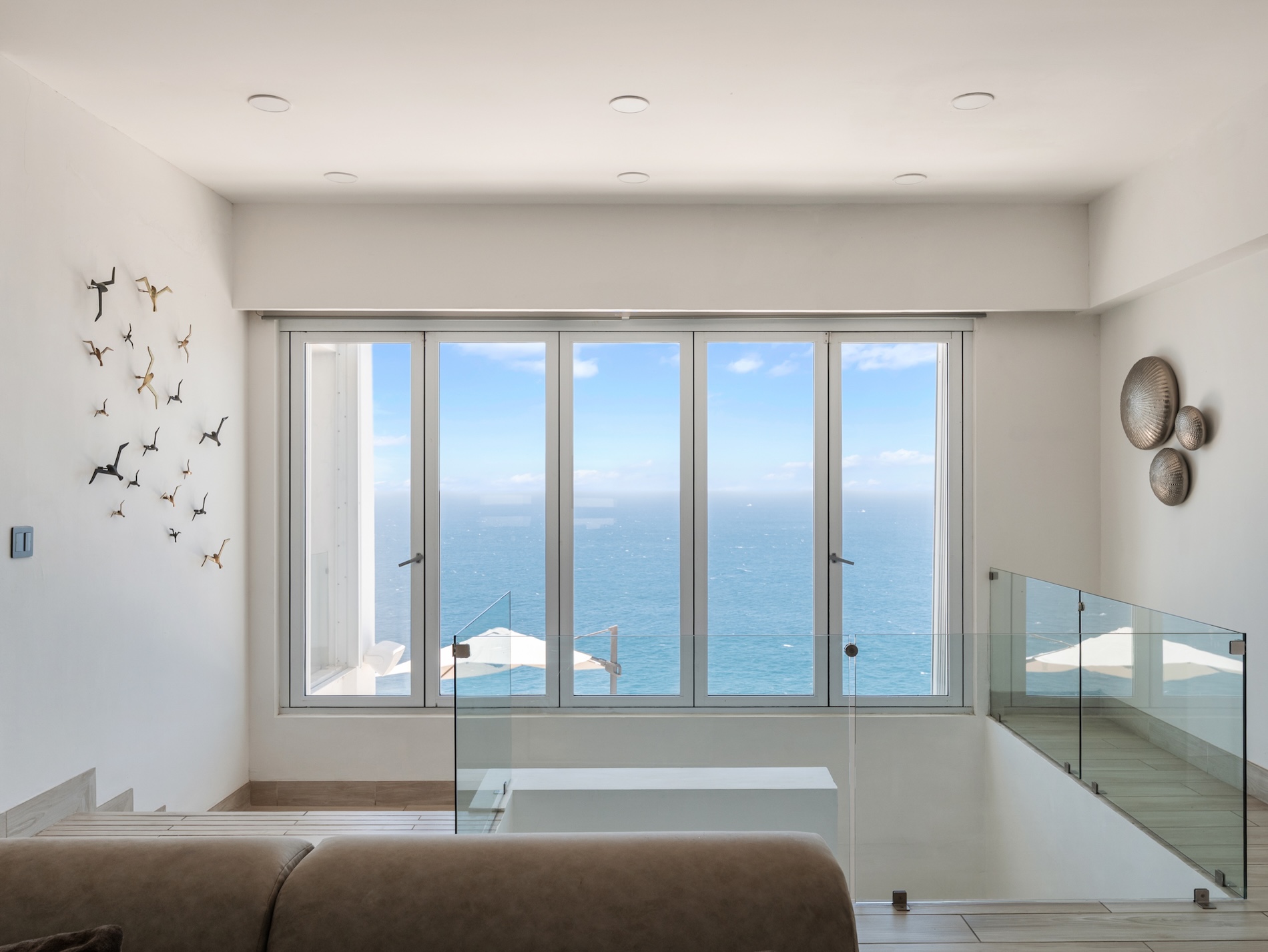 Manzana 26 Callejon de Los Ni, Villa Lands End