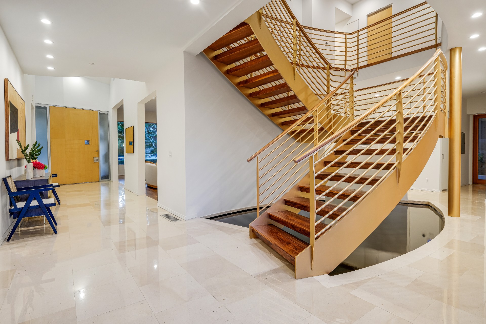 524 N. Alpine Dr.