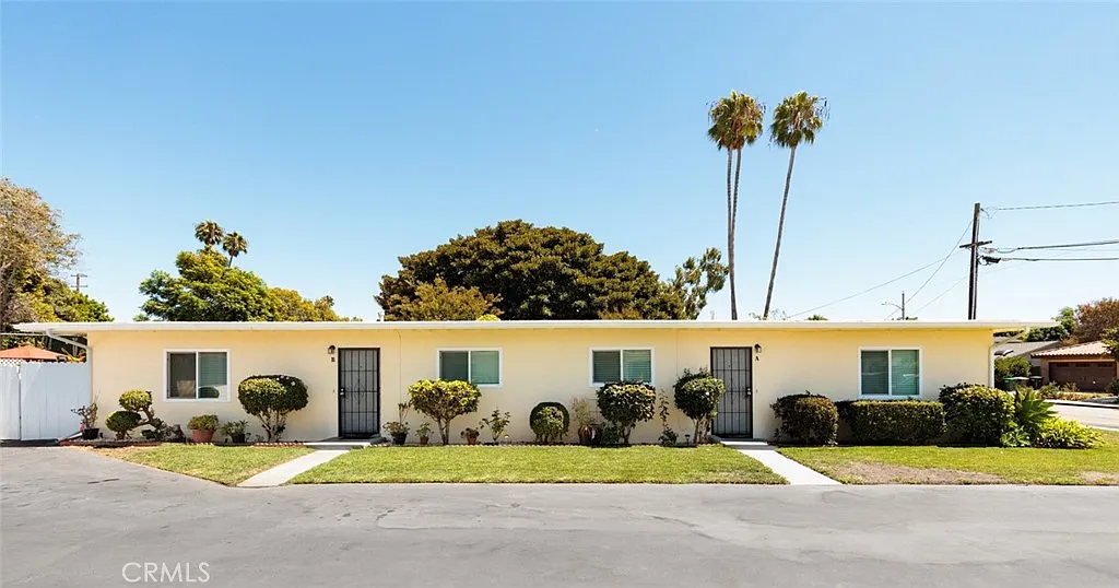 220 & 226 Knox Place