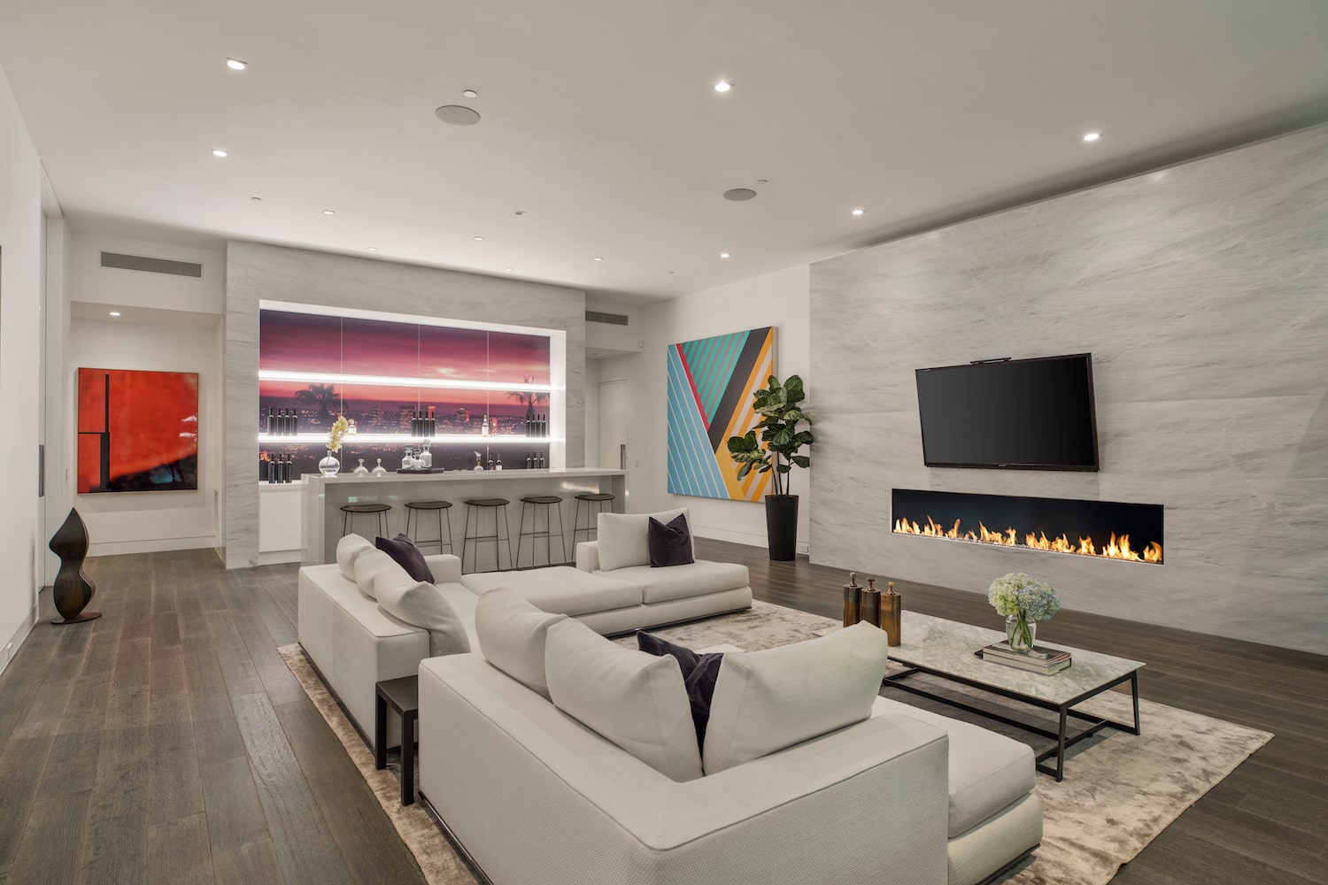 1814  N. Doheny Dr.