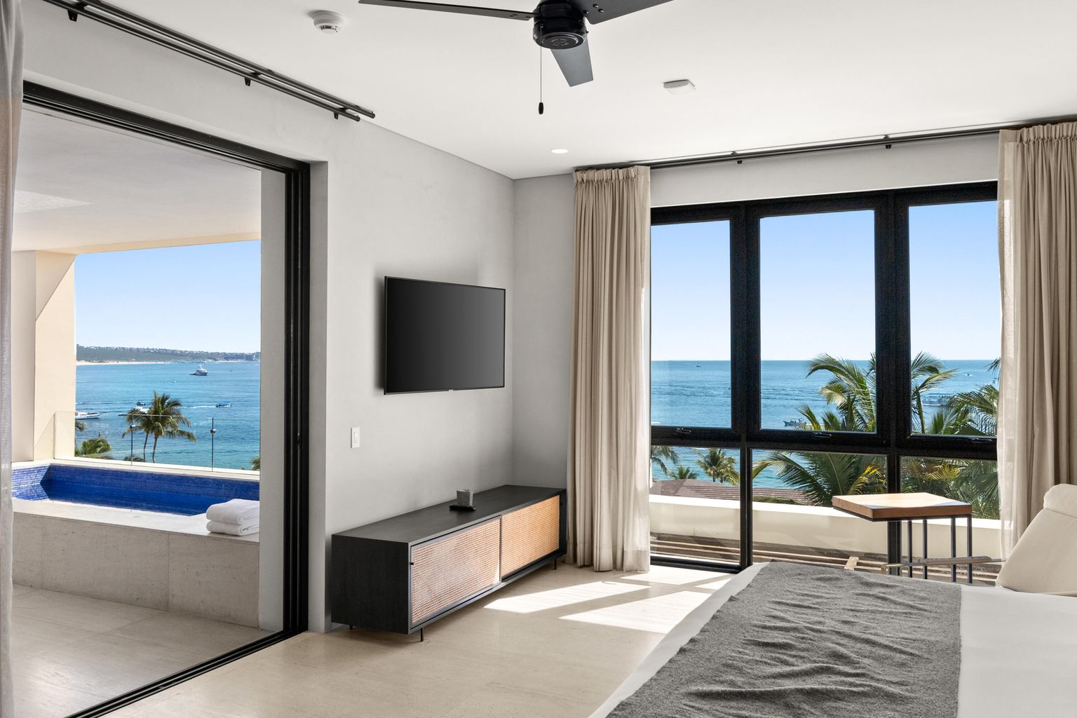 Residence 7-302 Hacienda Beach Club Phase 2