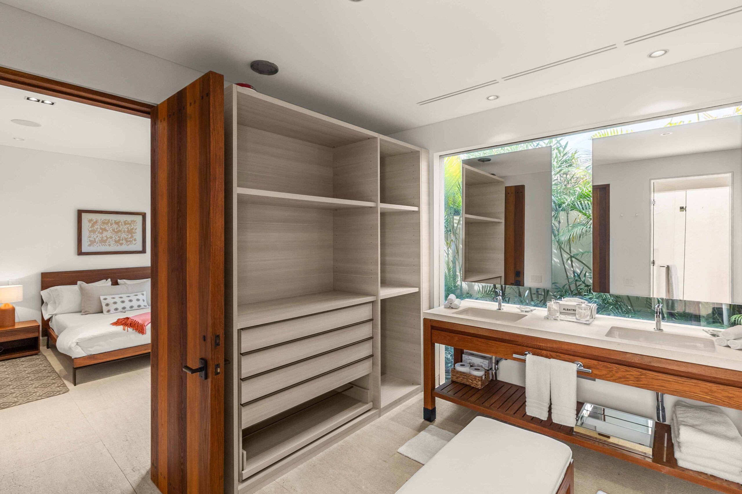 10  The Enclave, Zadun Residences