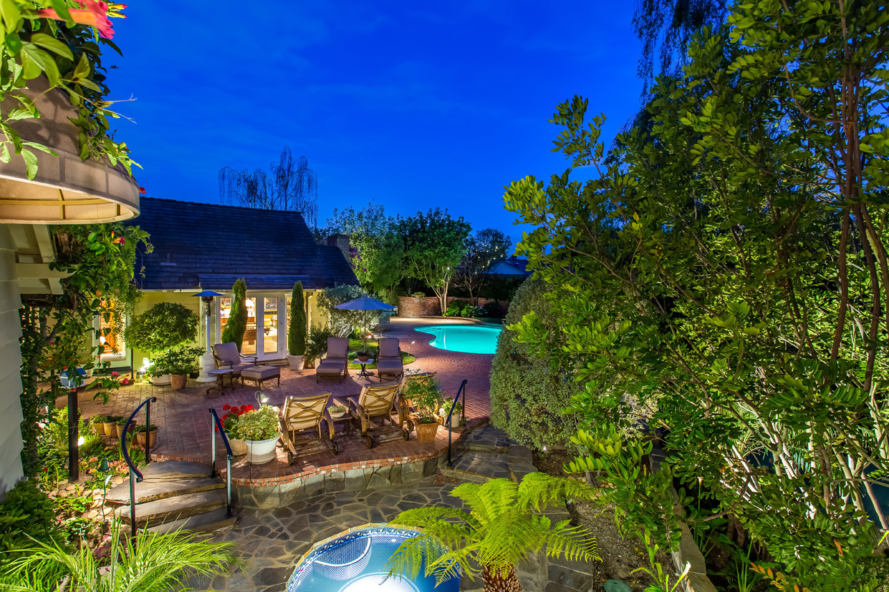 251  N. Layton Dr.