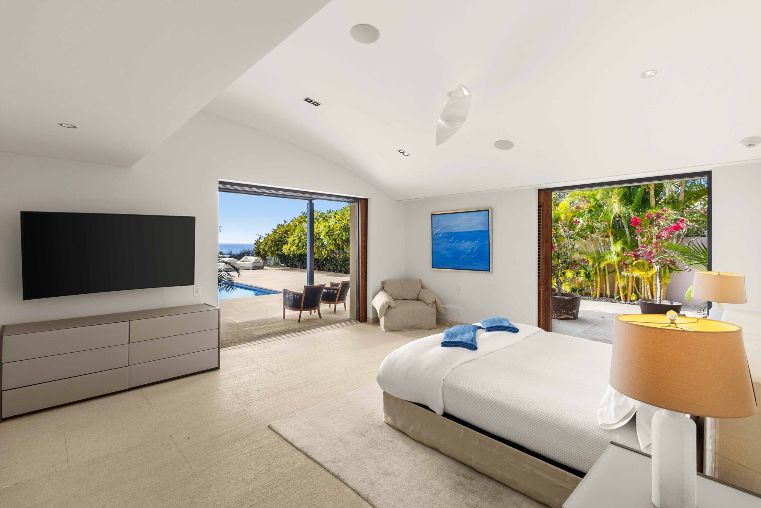 10  The Enclave, Zadun Residences
