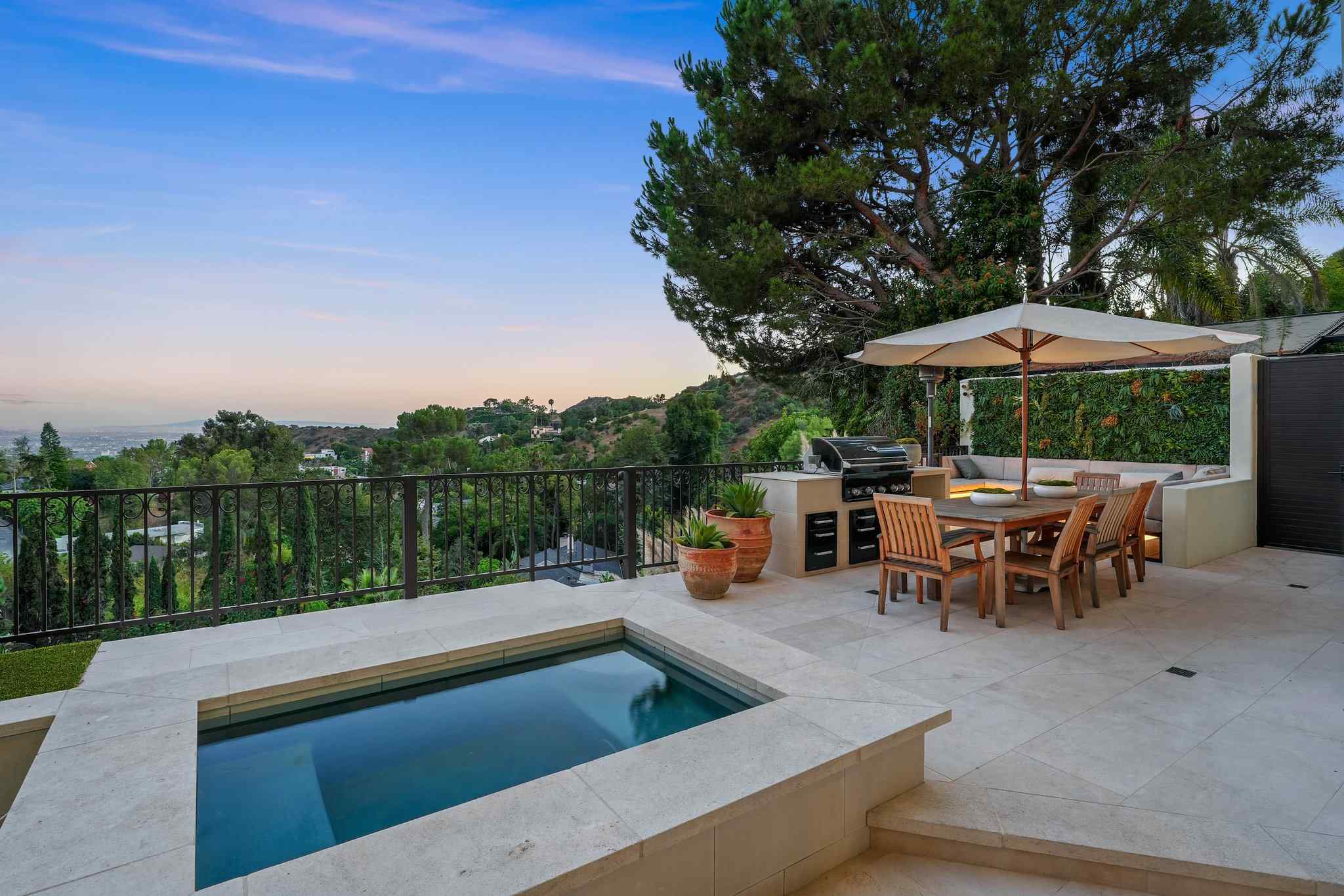 7212  Mulholland Dr.