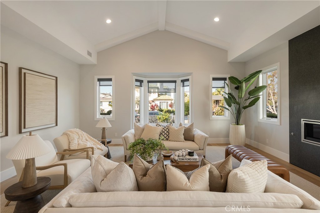430 Fullerton Ave