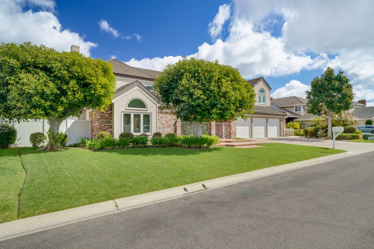26102  Spur Branch Ln.