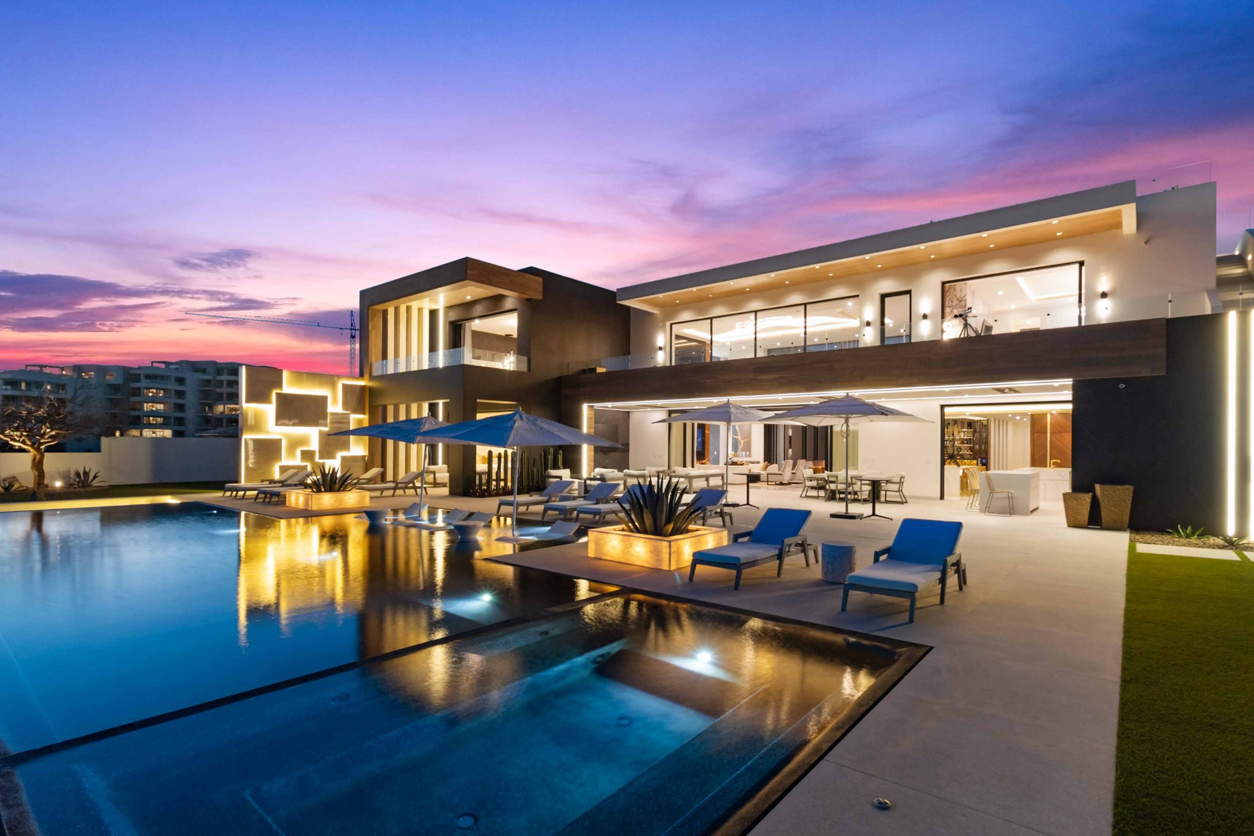 29 Diamante Blvd