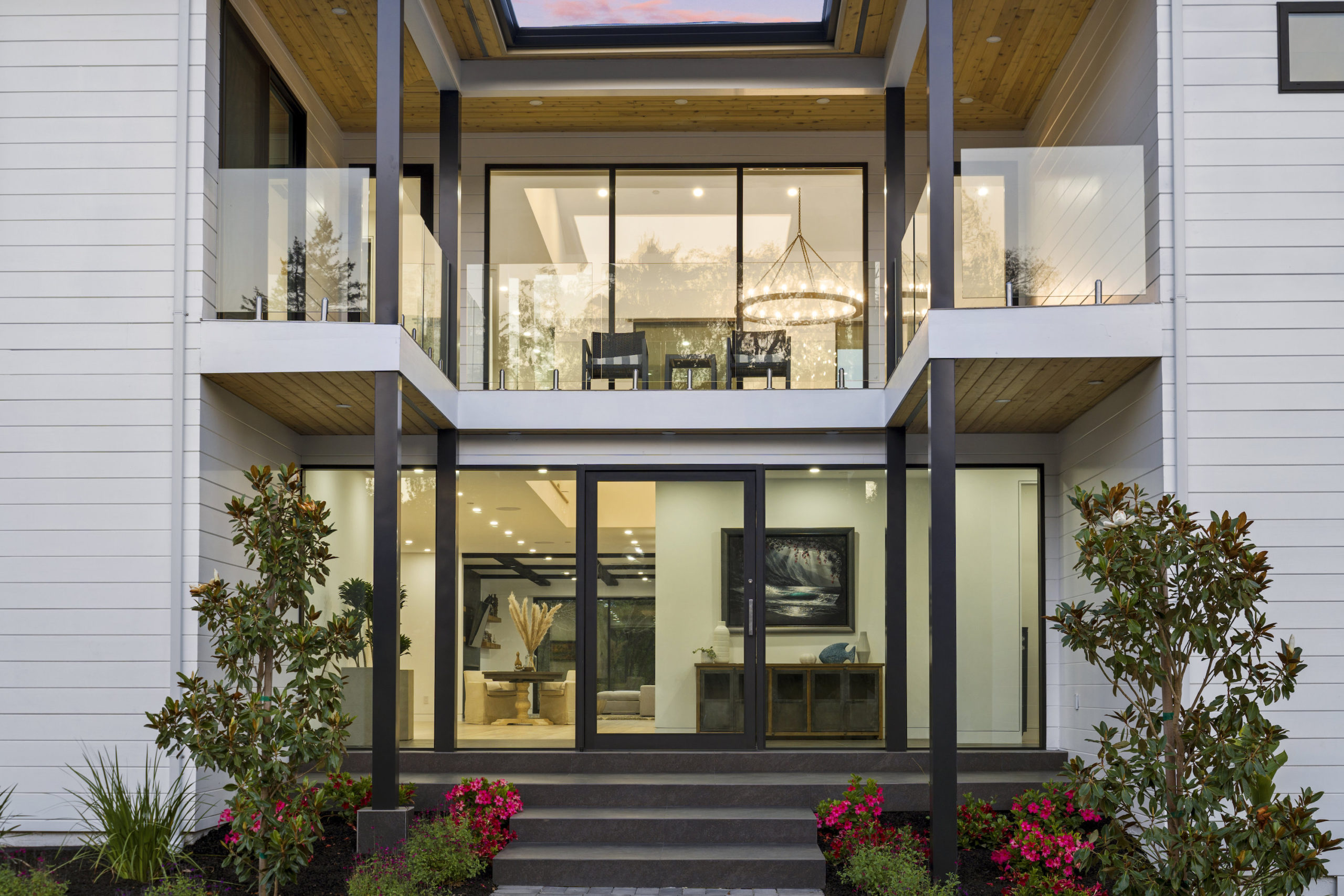 17 Moncada Way