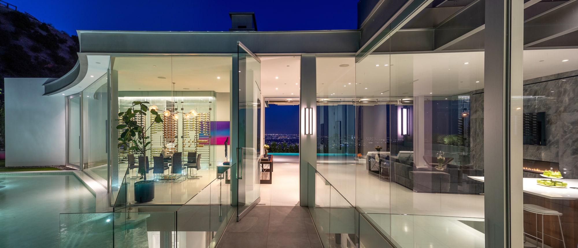 1814  N. Doheny Dr.