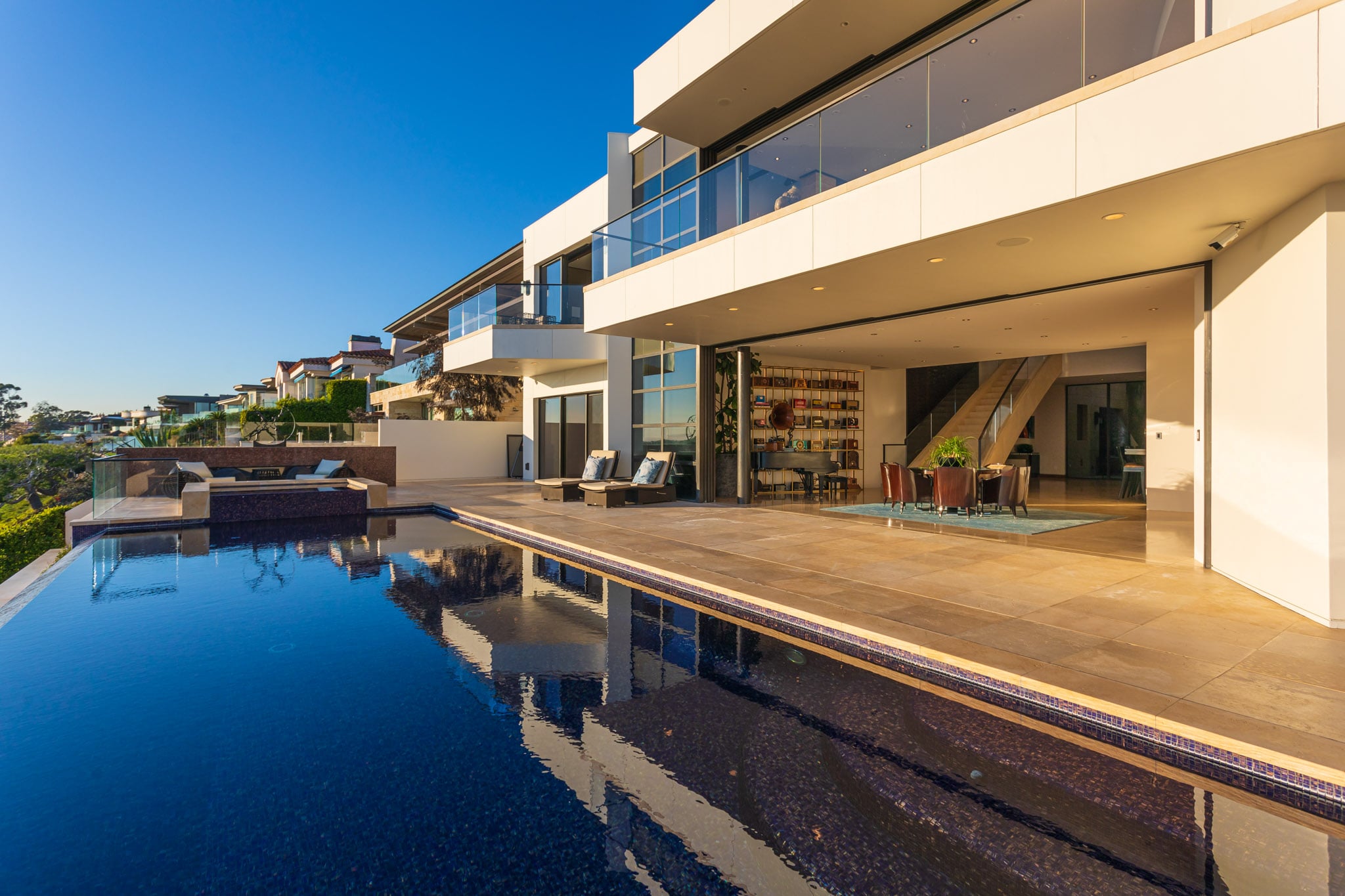 1301 Dolphin Terrace