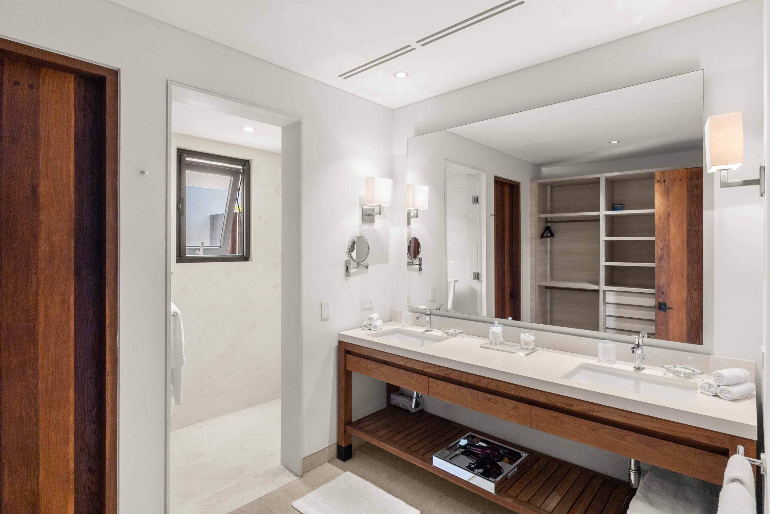 10  The Enclave, Zadun Residences