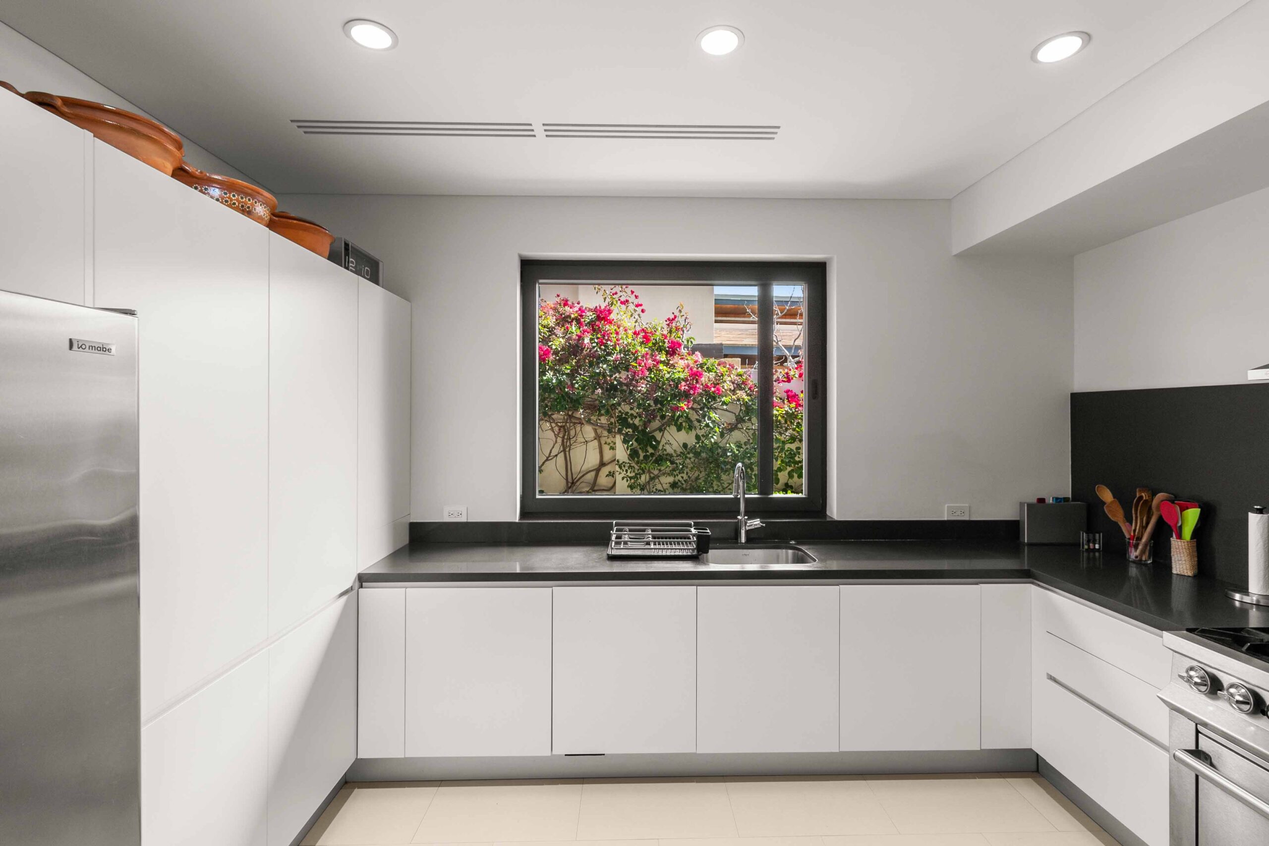 10  The Enclave, Zadun Residences
