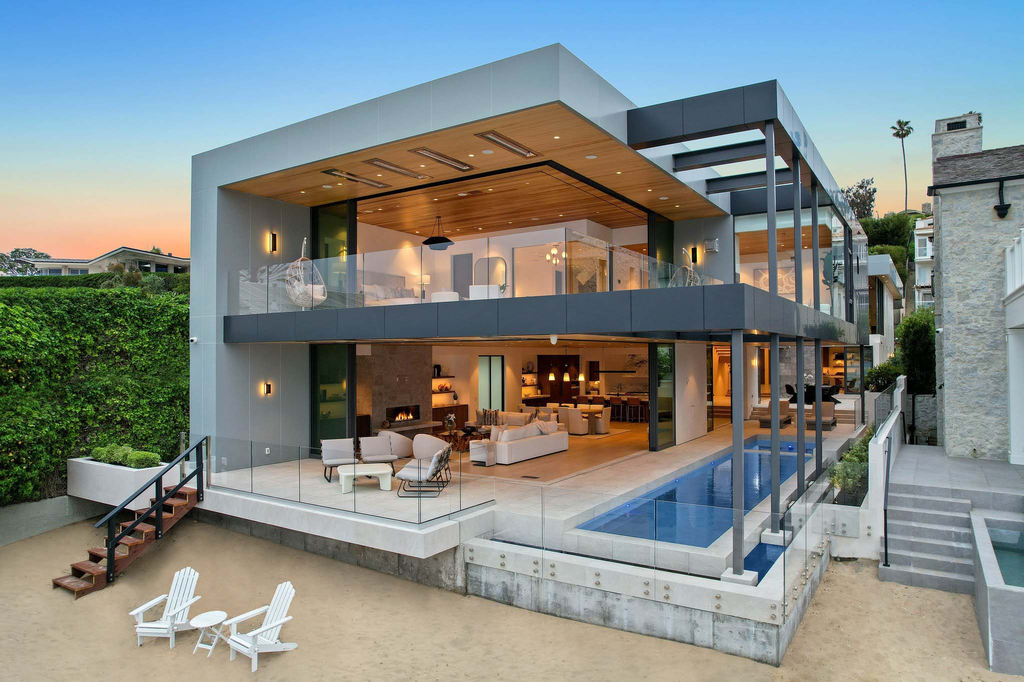 2201  Bayside Dr.