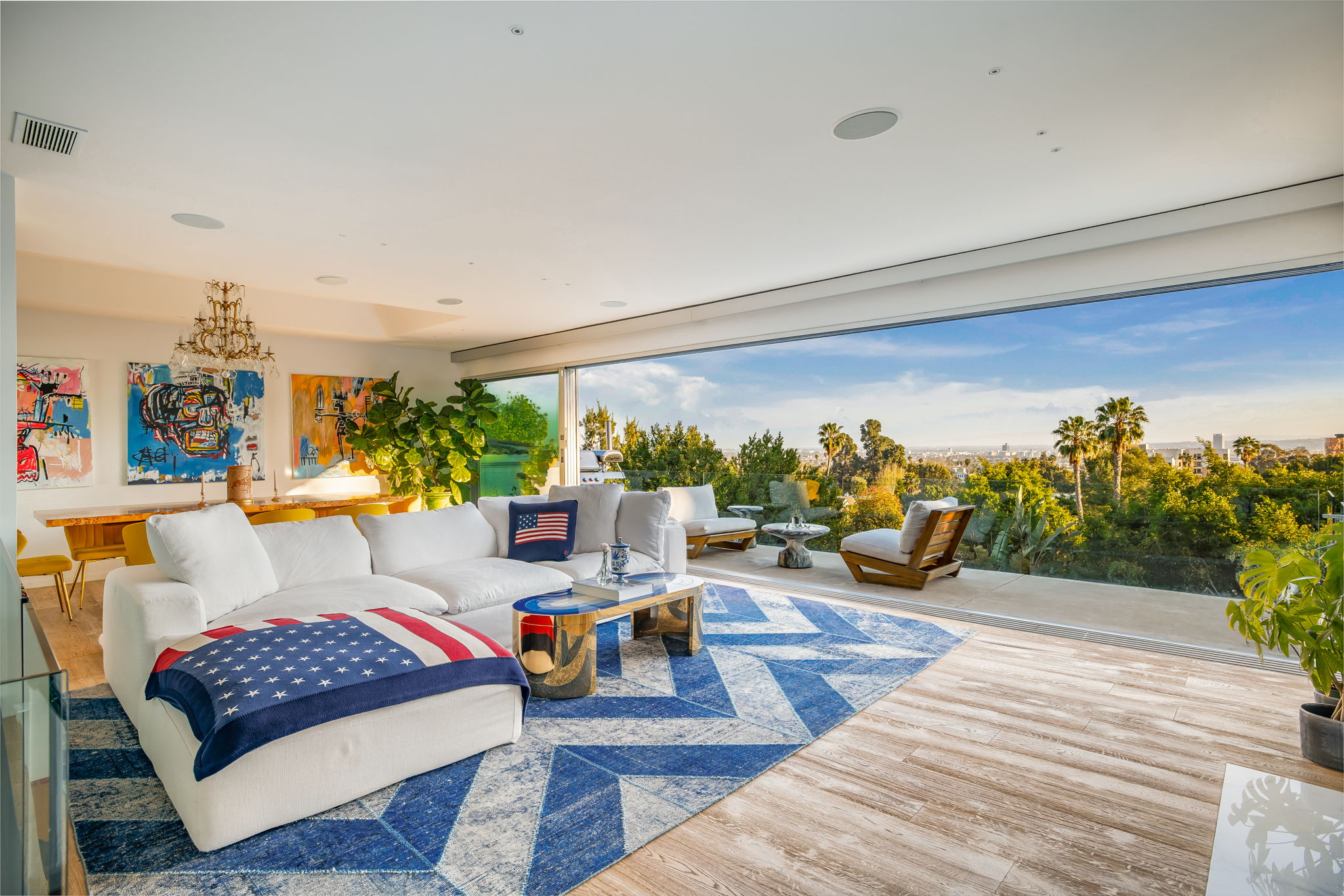 7924  Hillside Avenue