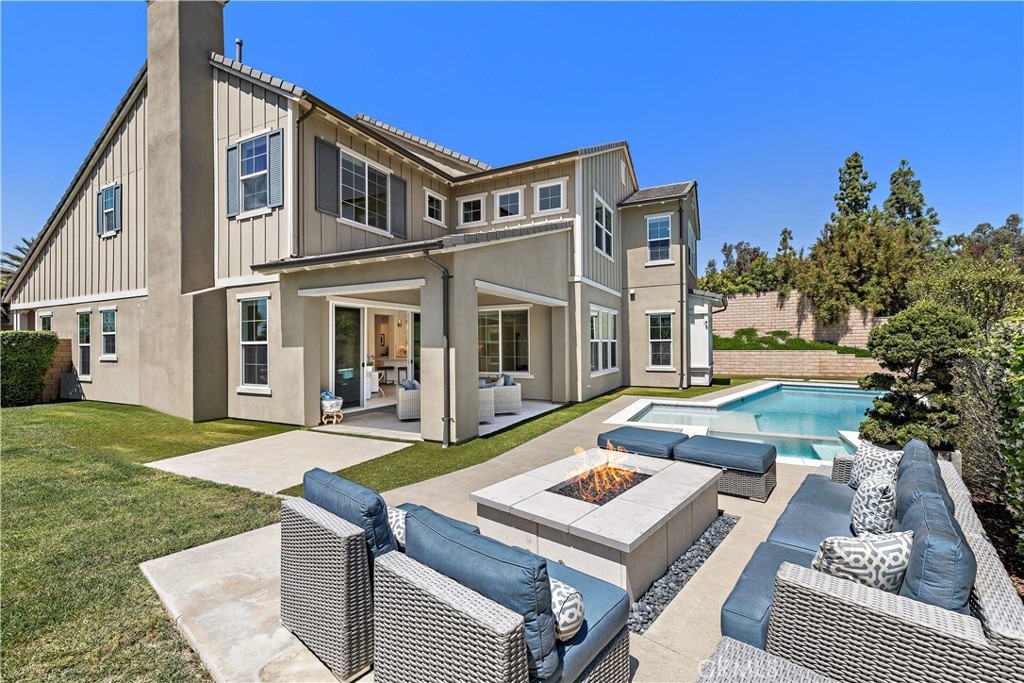 2491  La Colina Court