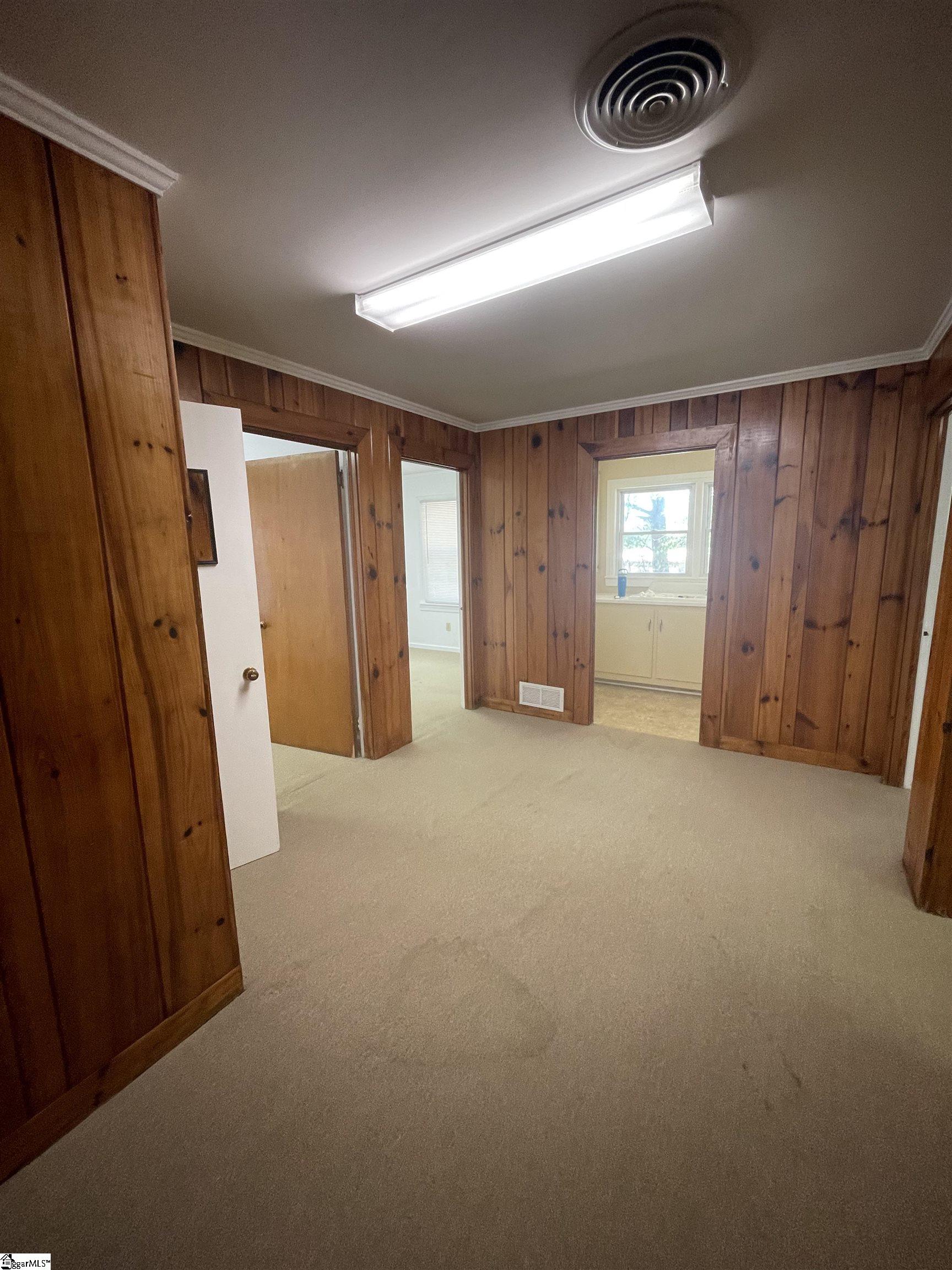 203 N Hamilton Street