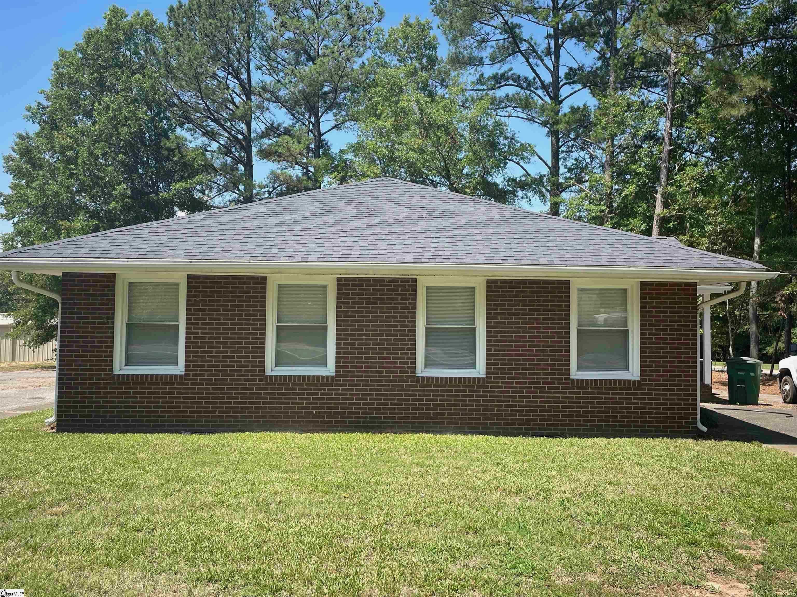 203 N Hamilton Street