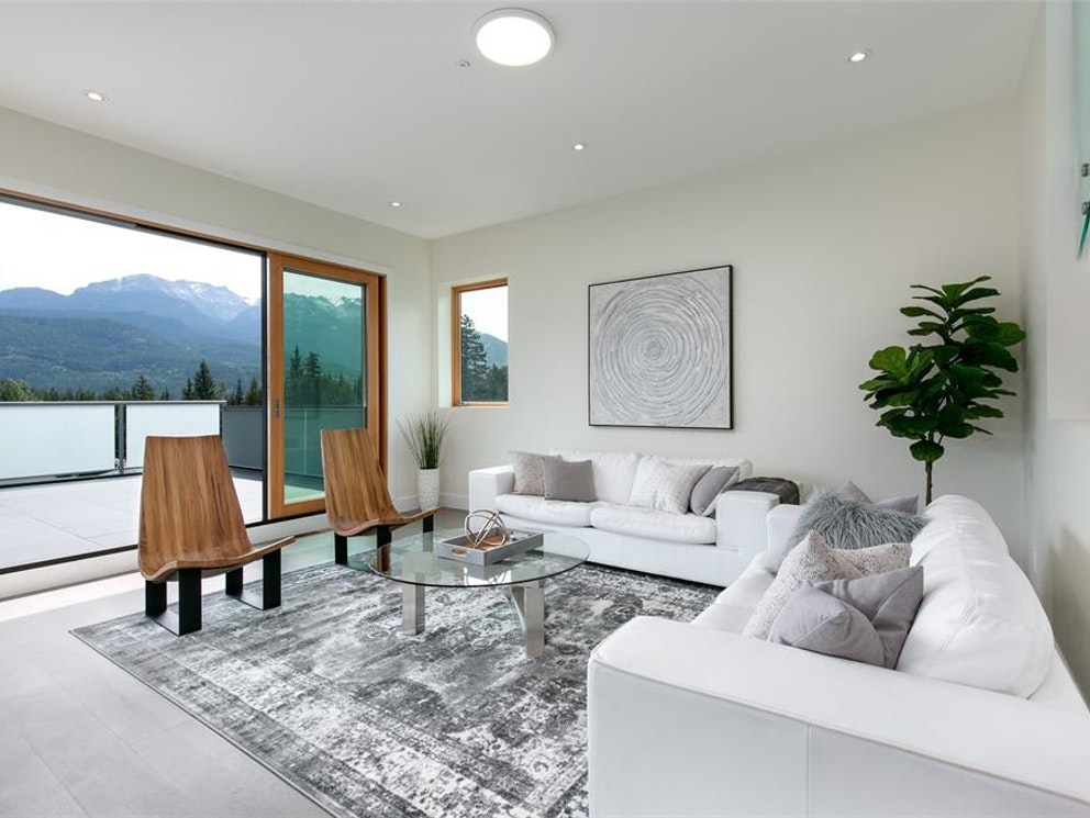 8468 Bear Paw Trail