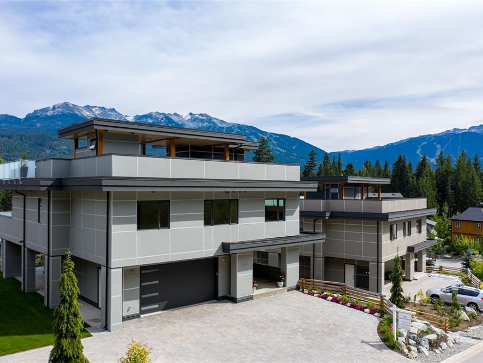 8468 Bear Paw Trail
