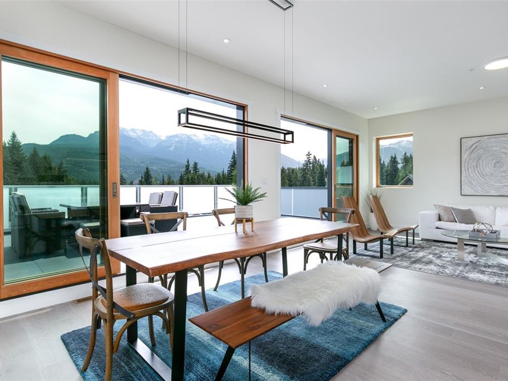 8468 Bear Paw Trail