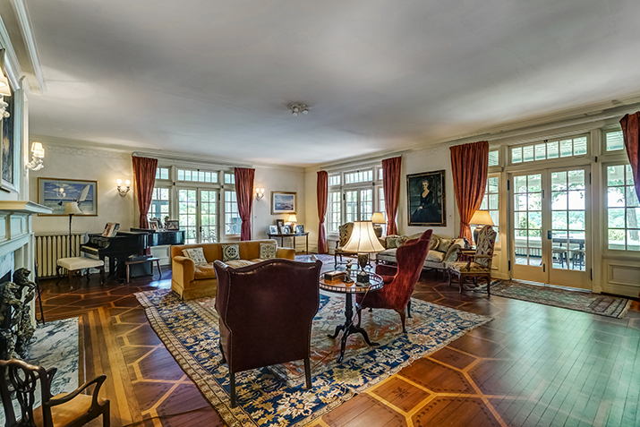 1234 Rothesay Circle