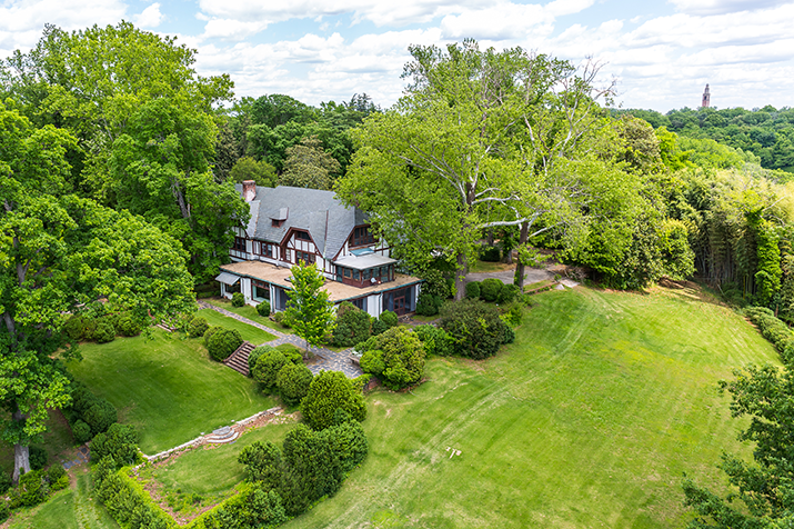 1234 Rothesay Circle