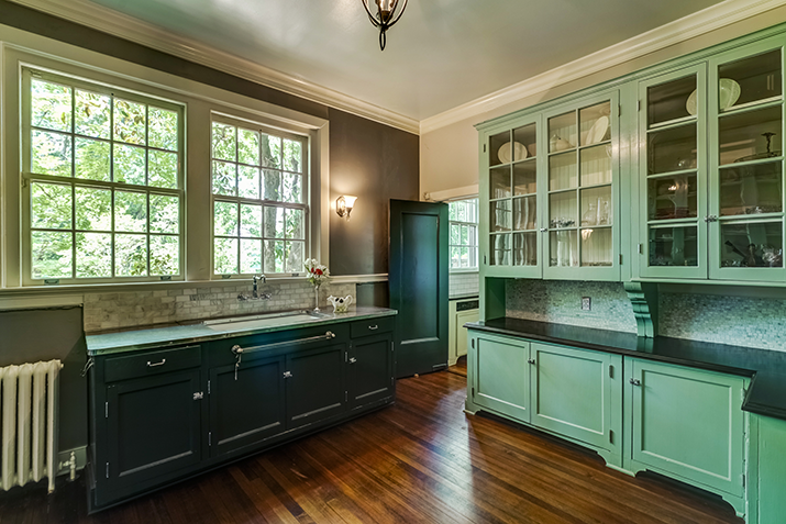 1234 Rothesay Circle
