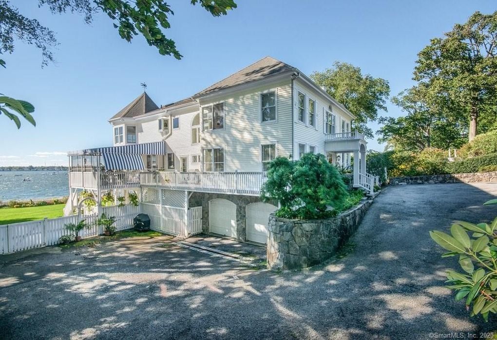 203 Ocean Drive West