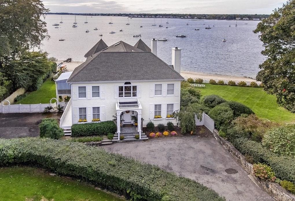 203 Ocean Drive West