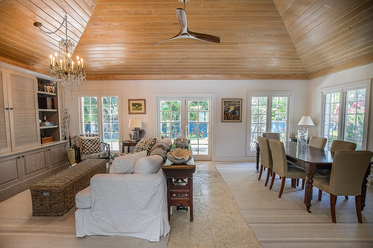 Fox N Prince Lyford Cay