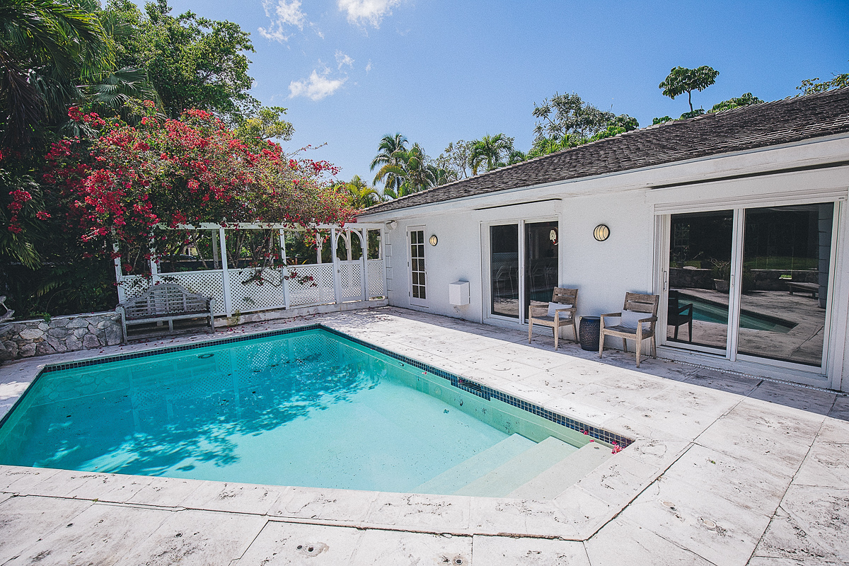 Fox N Prince Lyford Cay
