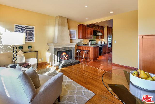 144 Adelaide Dr