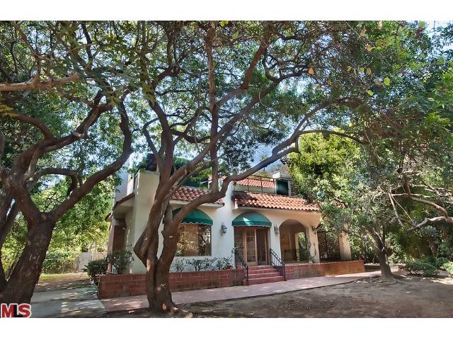 526 Palisades Ave
