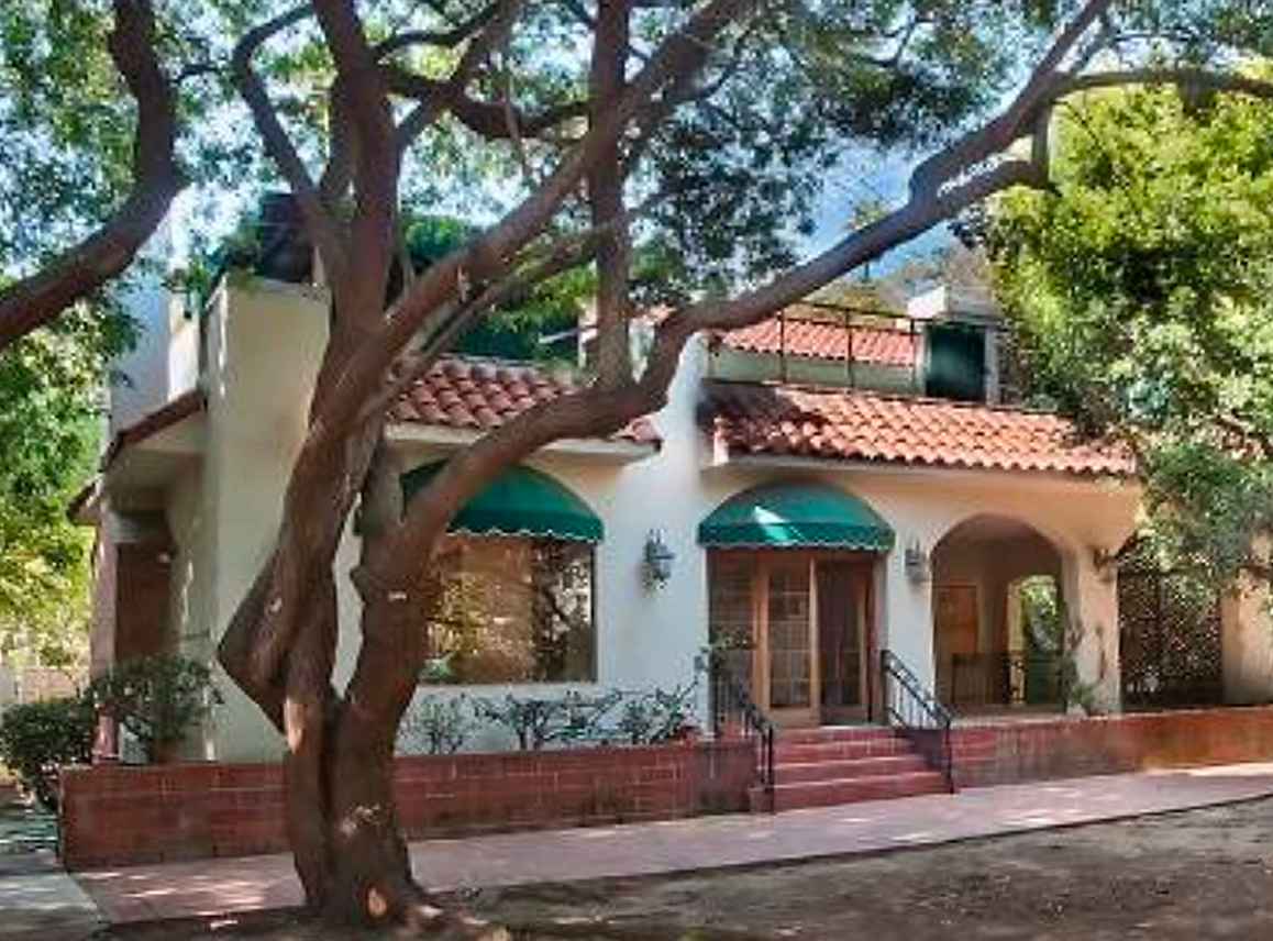 526 Palisades Ave