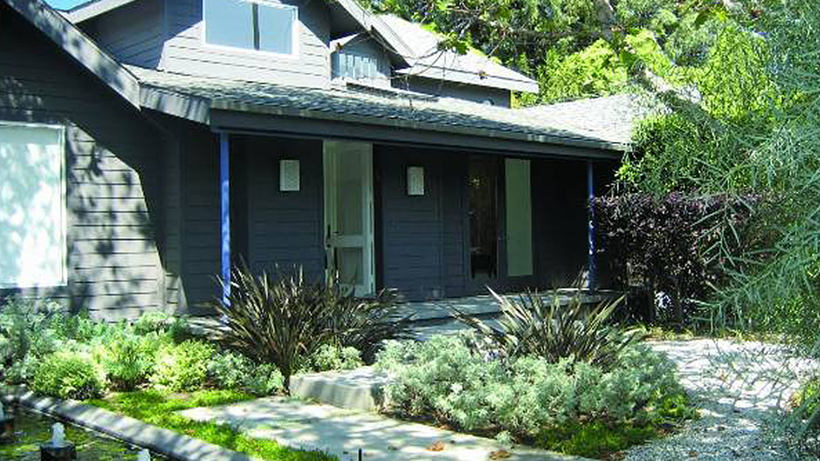 1005 San Vicente Blvd
