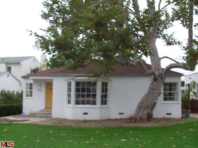 866 Stanford St