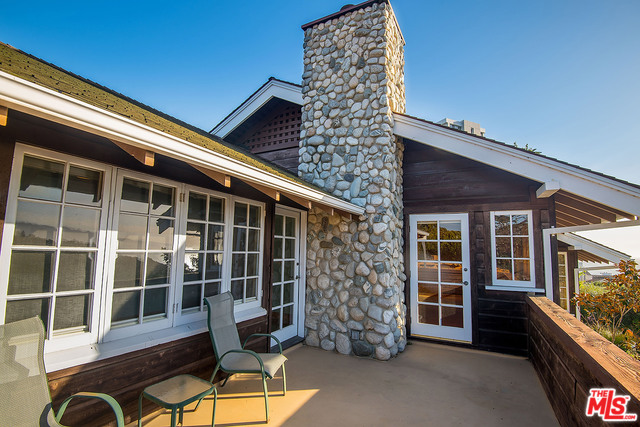 144 Adelaide Dr