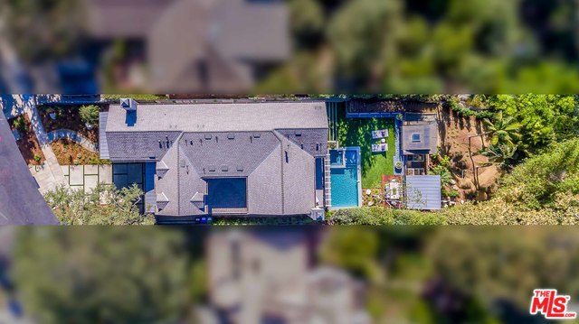 1007 Wellesley Ave