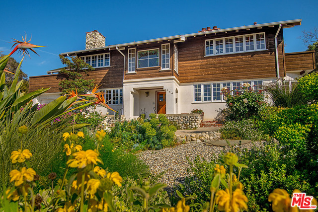 144 Adelaide Dr