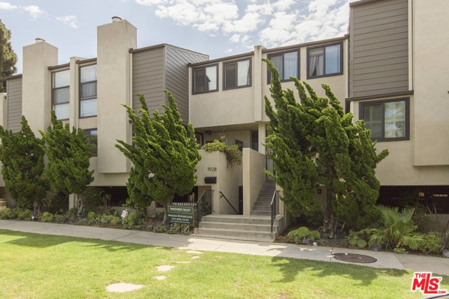 1928 Idaho Ave