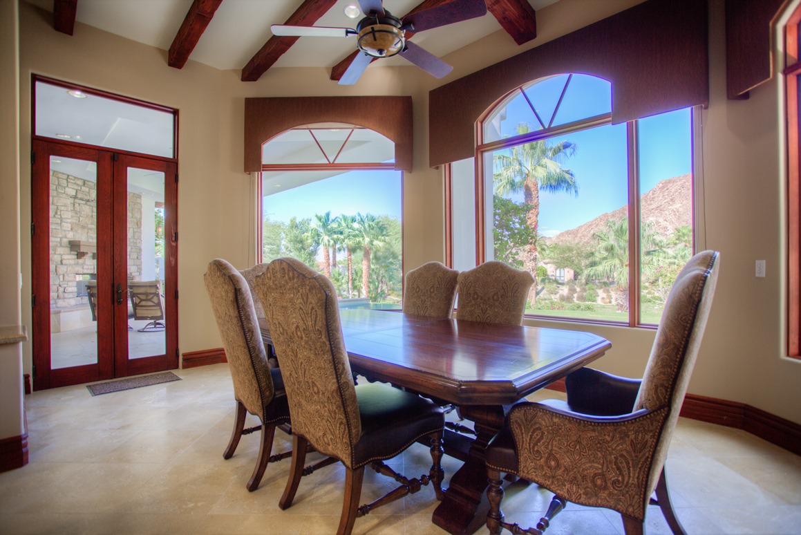 52868  Claret Cove