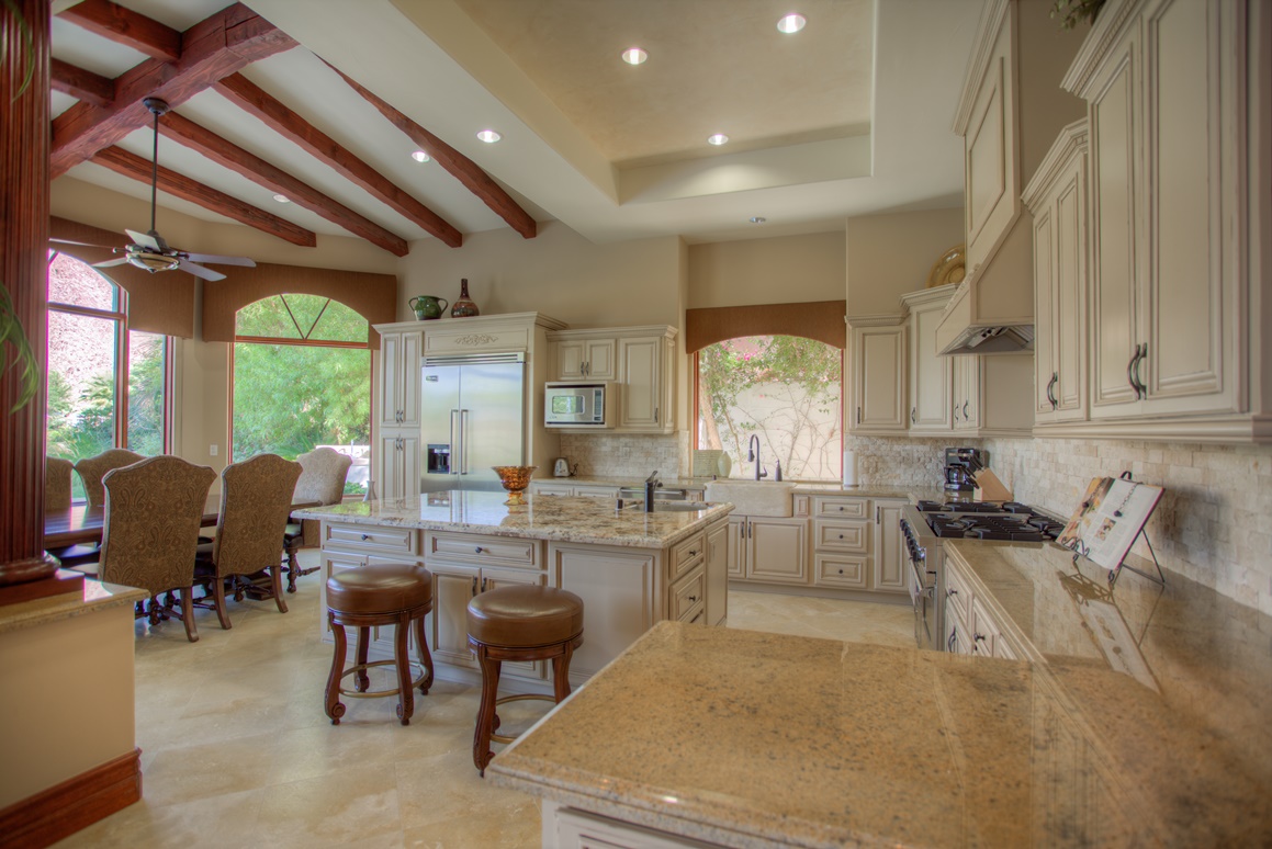 52868  Claret Cove