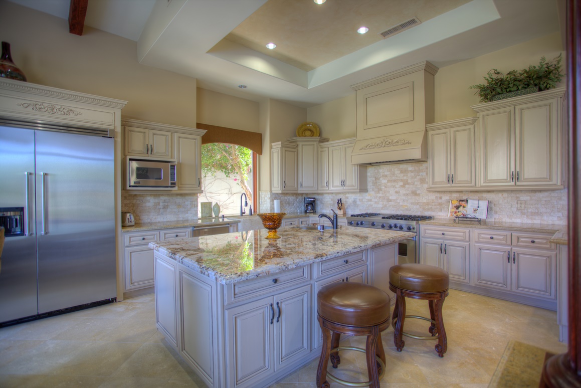 52868  Claret Cove